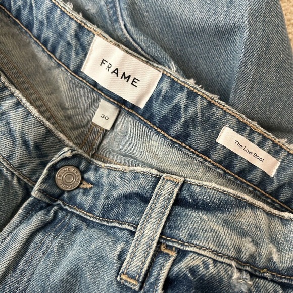 Frame NWT Jeans Women's 30 The Low Boot Cut Blue Faded Distressed Denim Pants - Picture 4 of 7